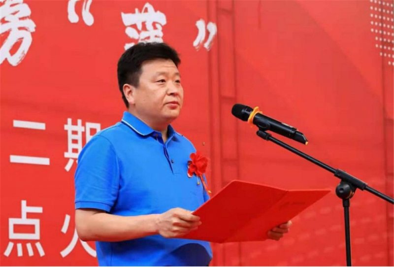 領(lǐng)標(biāo)科技巖板3mm巖板智能生產(chǎn)線成功點火！_3