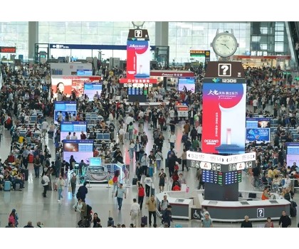 歐神諾中國玉震撼霸屏上海高鐵，持續釋放品牌勢能！