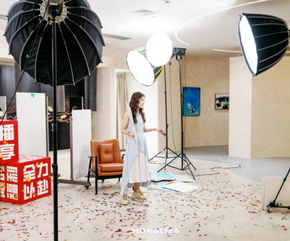 蒙娜麗莎直播基地落成投入使用！全域新零售版圖再添強(qiáng)核心引擎！