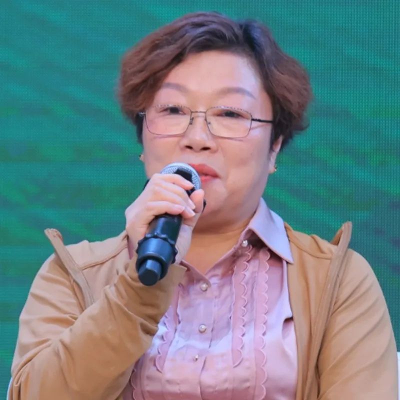 1671177187800285.jpg 金牌企業(yè)制造副總裁 張代蘭:企業(yè)要生存,必須走光伏發(fā)電.jpg