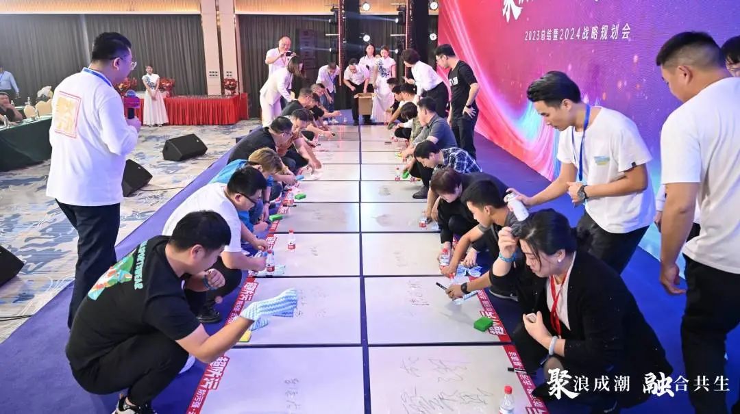 1702806617663155.jpg 16.jpg